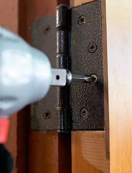 Professional Door Hinge Replacement Tamarac, FL
