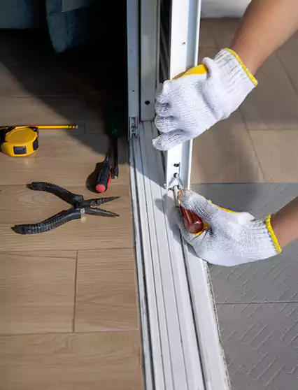 Professional Sliding Door Rollers Repair Services in Tamarac, FL